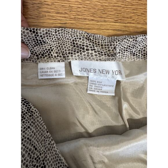 Vintage Grunge Leopard Print Skirt Womens Sm Y2K 100% Silk Office Core Mob Wife - Picture 9 of 9